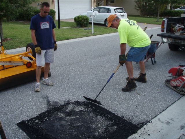 SCARIFICATION OF HEATED ASPHALT.jpg